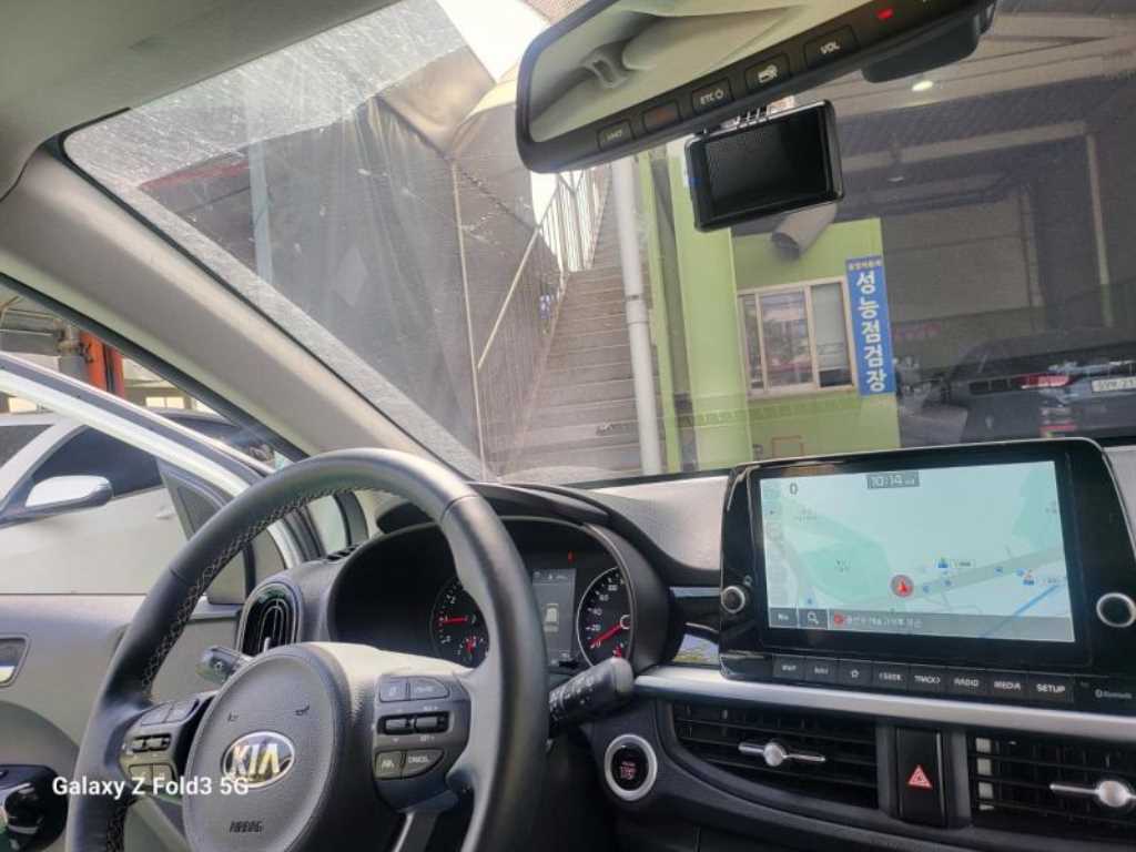 KIA Morning - Vista 5