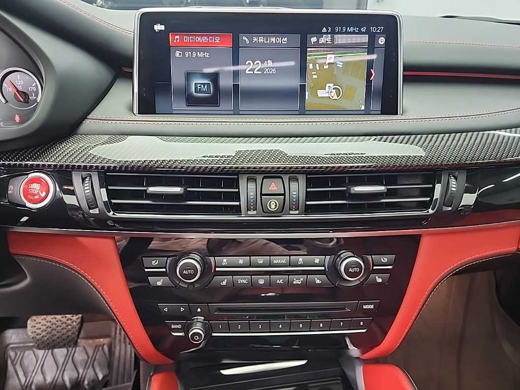 BMW X5M - Vista 10