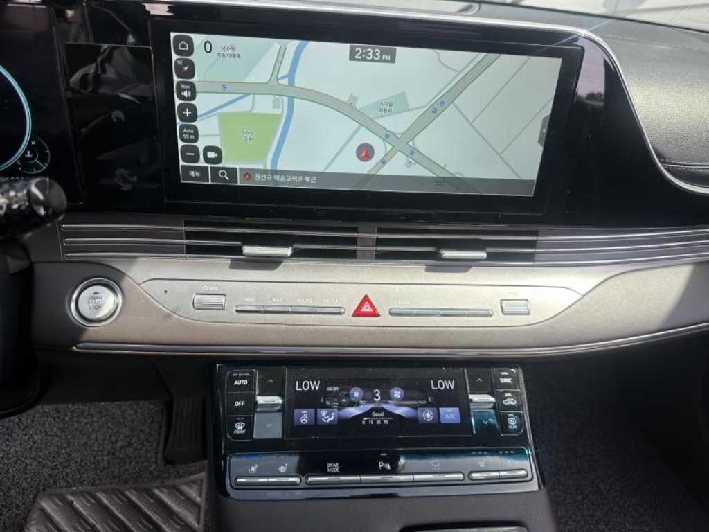 HYUNDAI Grandeur - Vista 9