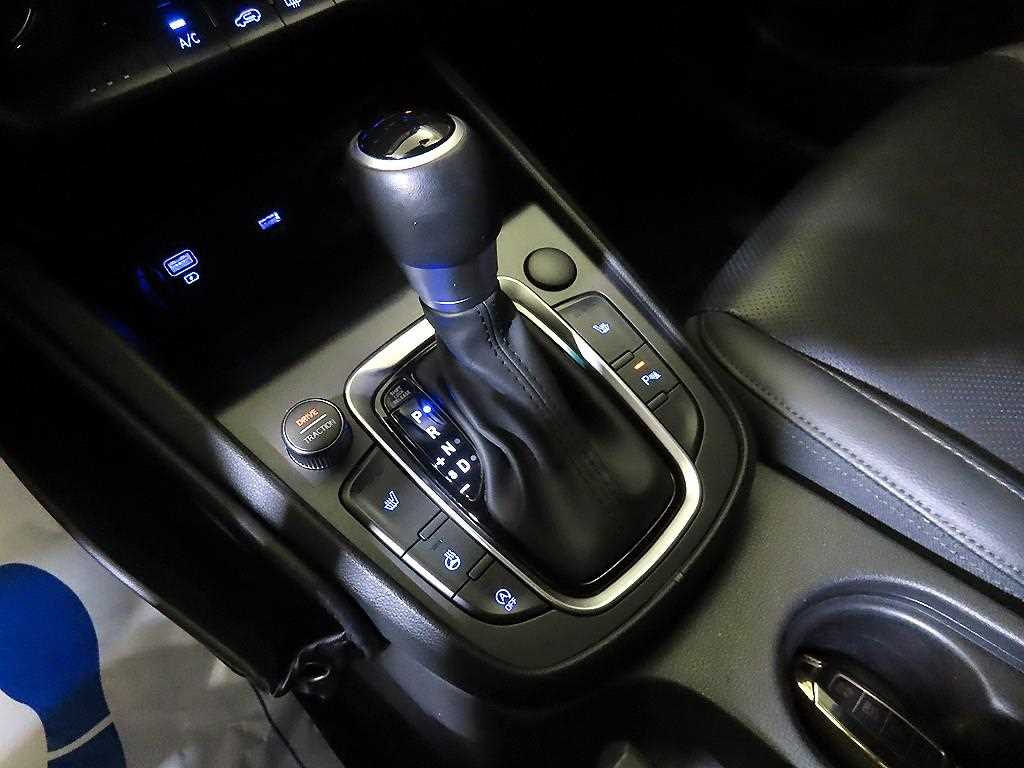 HYUNDAI Kona - Vista 12