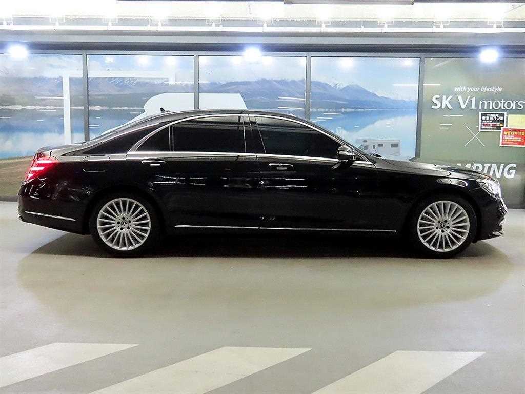 Mercedes Benz S Class - Vista 3