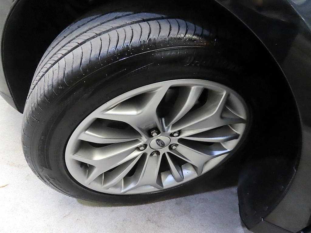 Ford Torus 2015 Negro - Importación desde Corea - HF Imports Iquique - Foto 20