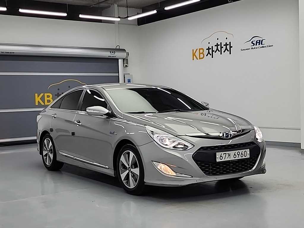 HYUNDAI Sonata - Vista 4