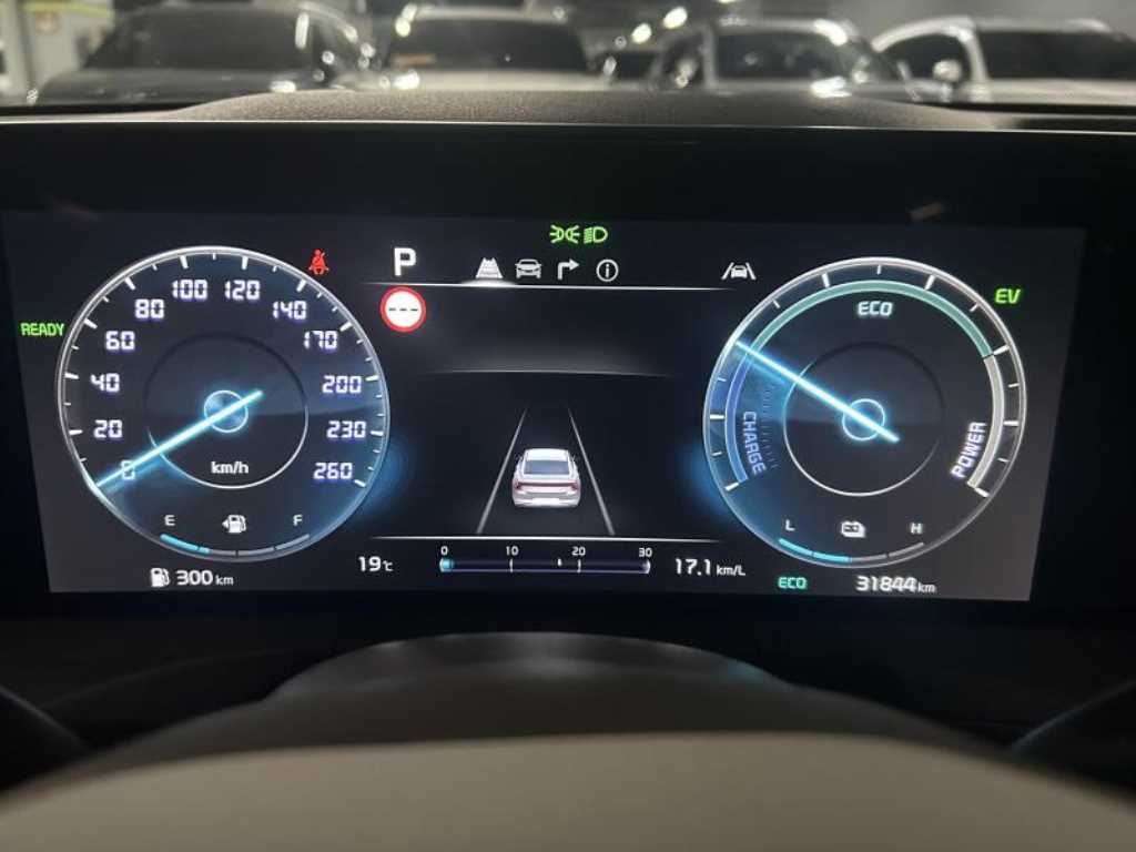 KIA K8 - Vista 8