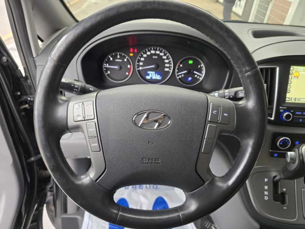 HYUNDAI Starex 2019 - Importación desde Corea - HF Imports Iquique - Foto 13