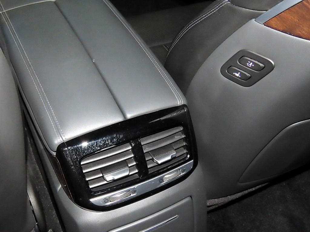 Genesis EQ900 2016 Negro - Importación desde Corea - HF Imports Iquique - Foto 13