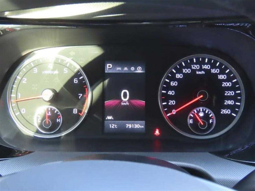 KIA K5 - Vista 7