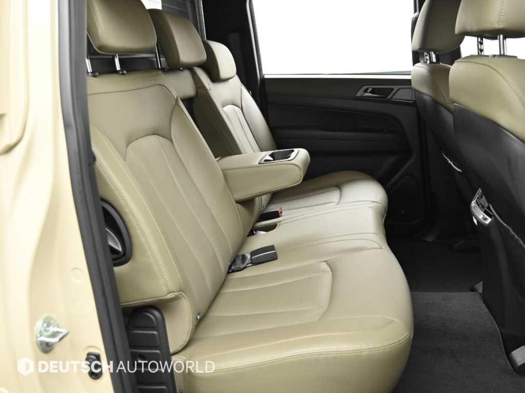 Ssangyong Rexton - Vista 12