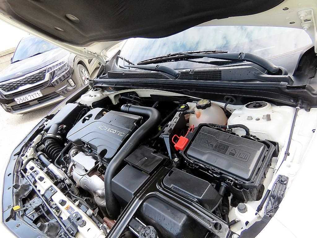 Chevrolet Malibu 2017 Blanco - Importación desde Corea - HF Imports Iquique - Foto 19