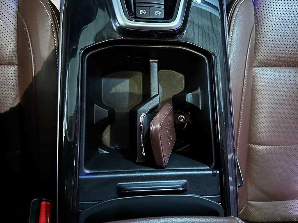 SAMSUNG QM6 2017 Blanco - Importación desde Corea - HF Imports Iquique - Foto 13