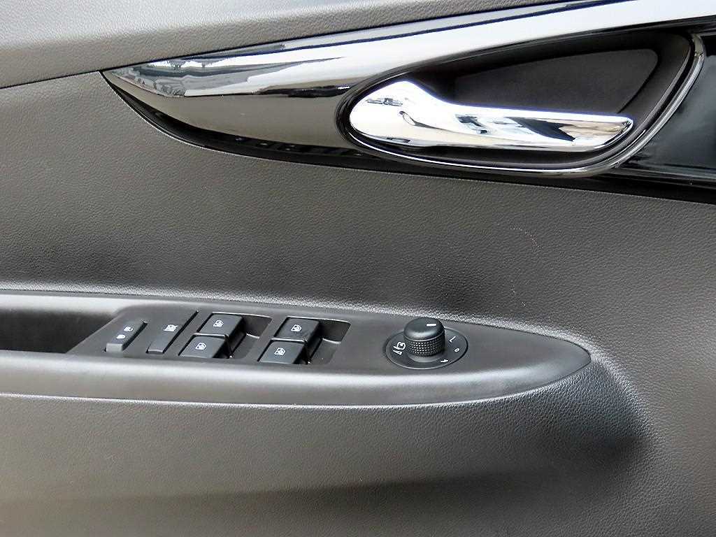 Chevrolet Spark - Vista 11