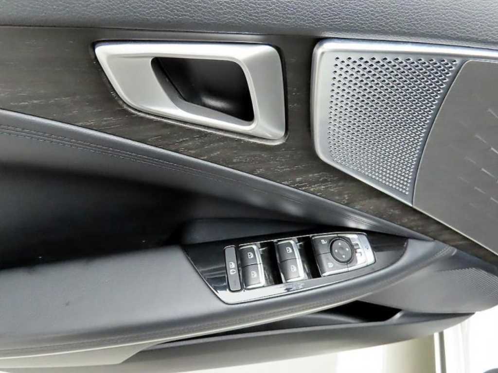 KIA K8 - Vista 11