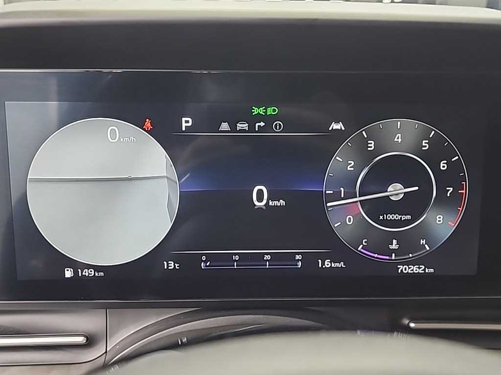 KIA Carnival - Vista 6