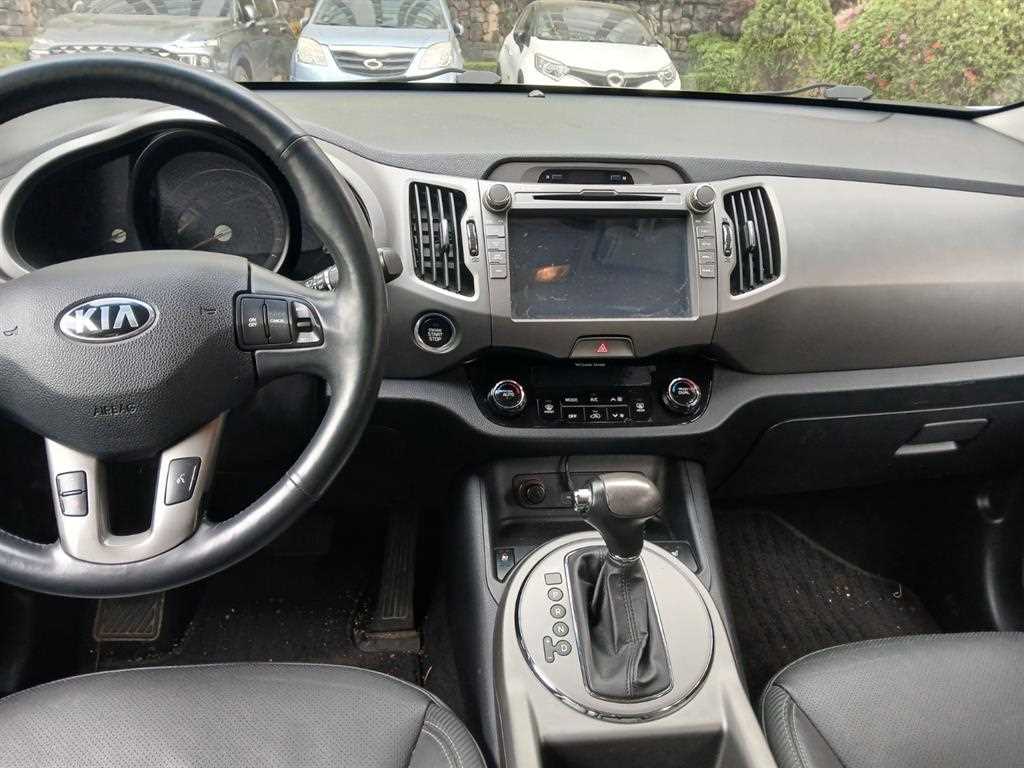 KIA Sportage - Vista 6