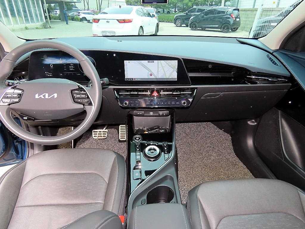KIA Niro - Vista 8