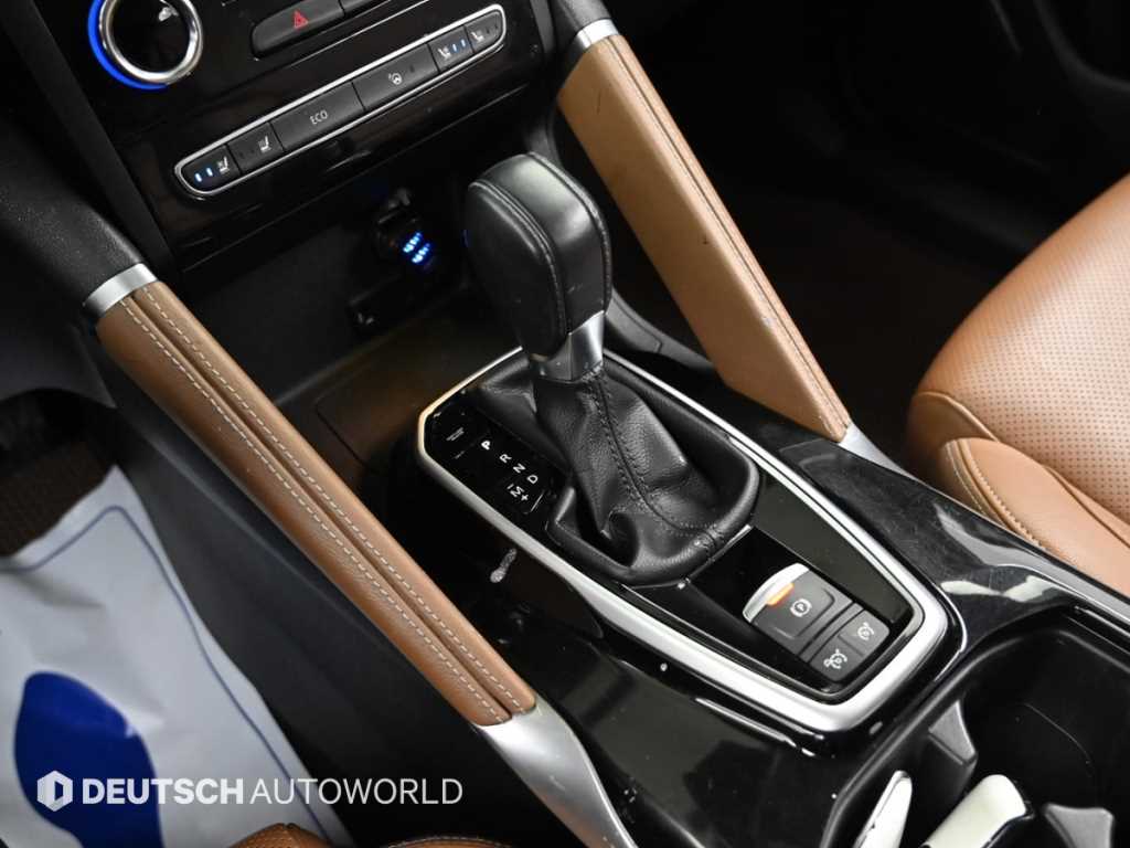 SAMSUNG QM6 - Vista 9