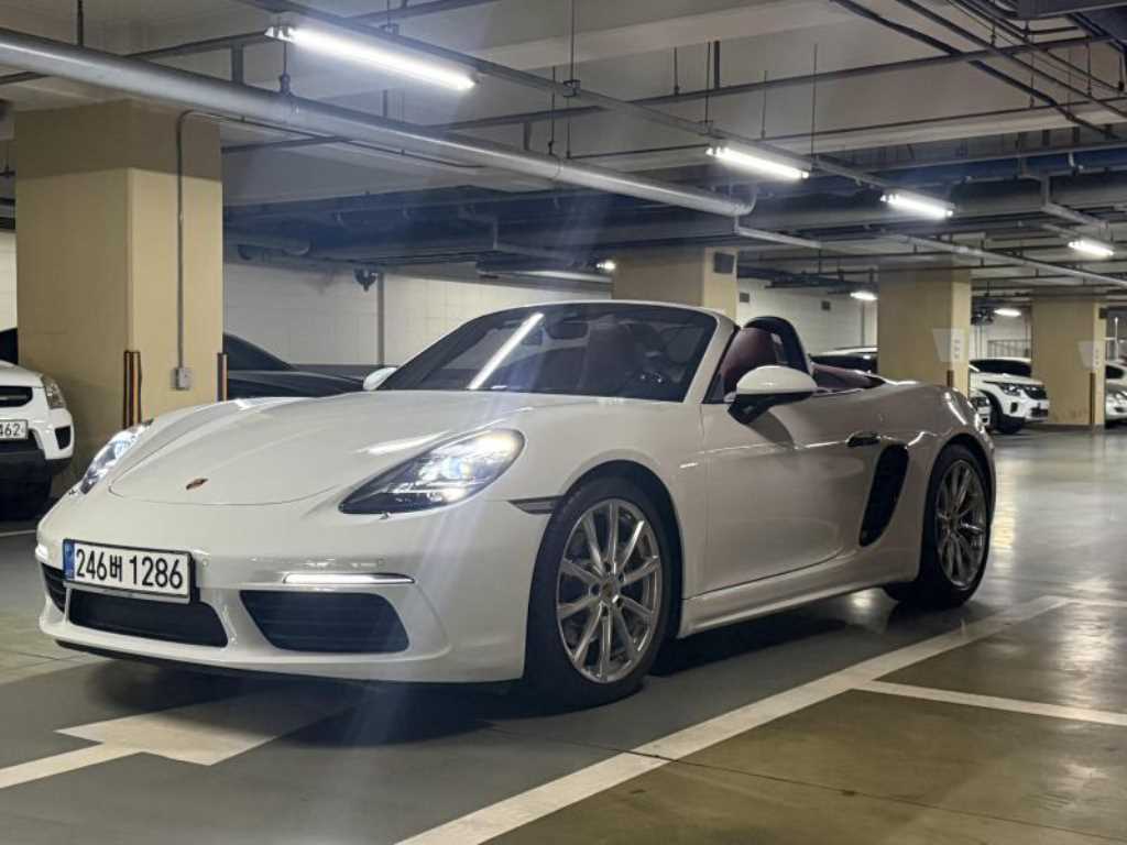 Porsche 718 2020 Blanco - Importación desde Corea - HF Imports Iquique - Foto 1