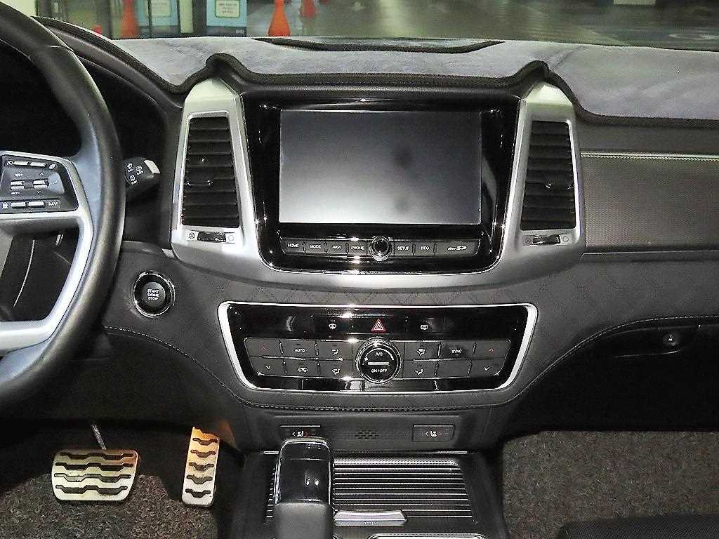 Ssangyong Rexton - Vista 11