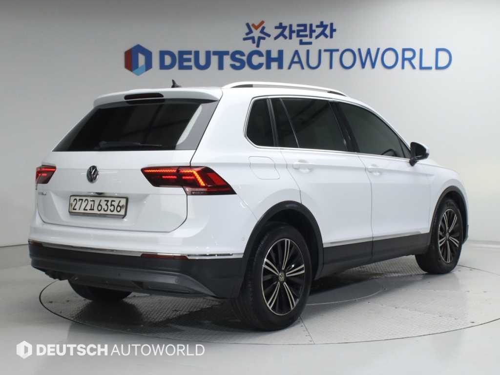 Volkswagen Tiguan - Vista 2