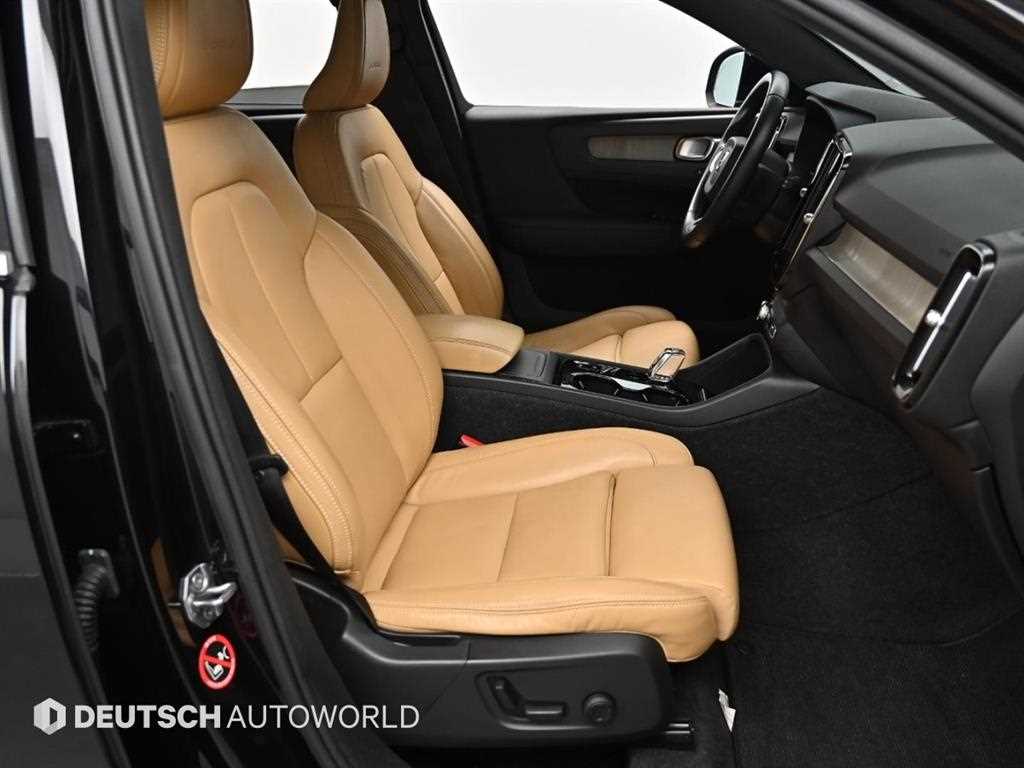 Volvo XC40 - Vista 10