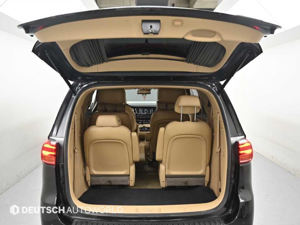 KIA Carnival 2019 Negro - Importación desde Corea - HF Imports Iquique - Foto 19