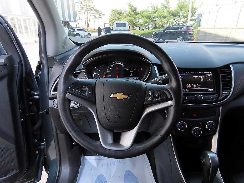 Chevrolet Trax - Vista 8