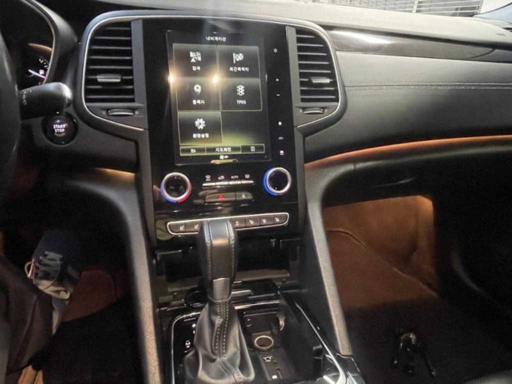 SAMSUNG SM6 - Vista 11