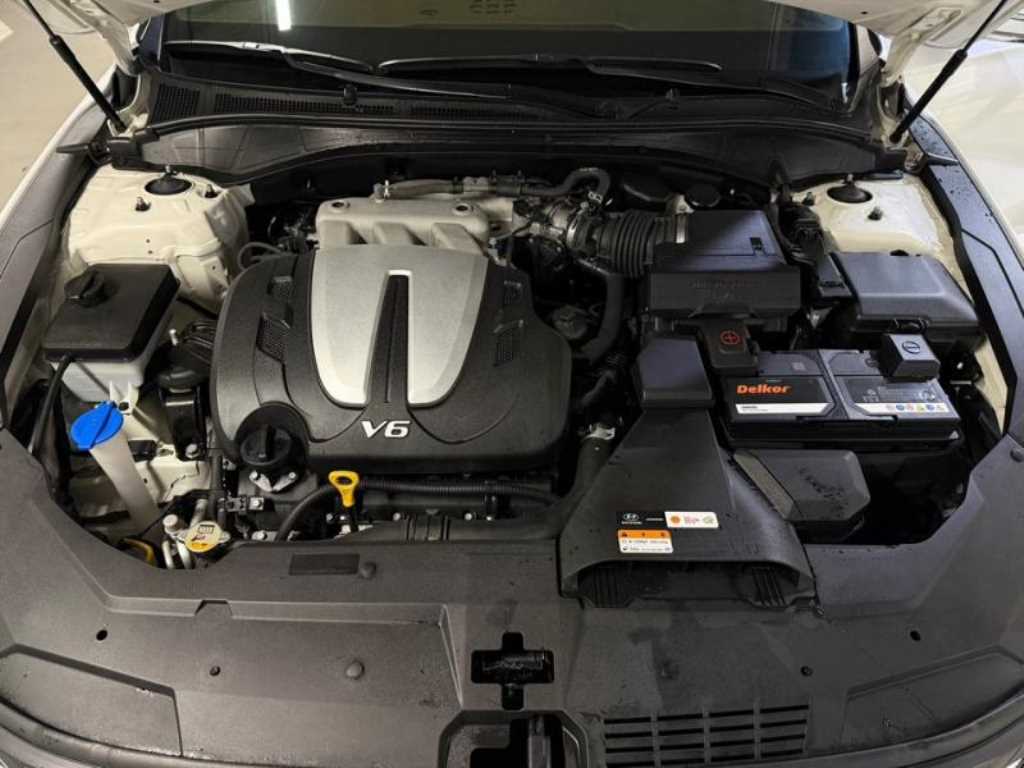 HYUNDAI Grandeur 2020 Blanco - Importación desde Corea - HF Imports Iquique - Foto 19