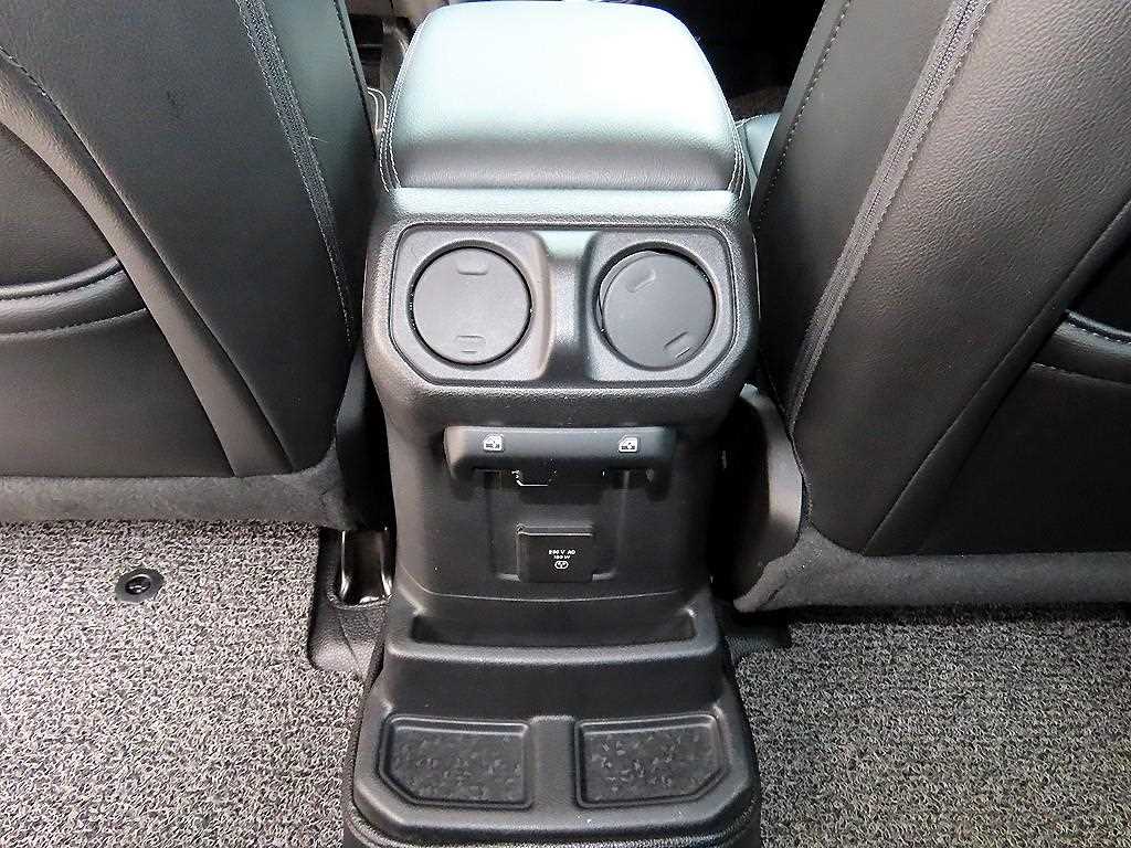 Jeep Wrangler - Vista 6