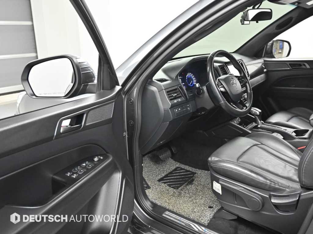 Ssangyong Rexton - Vista 11