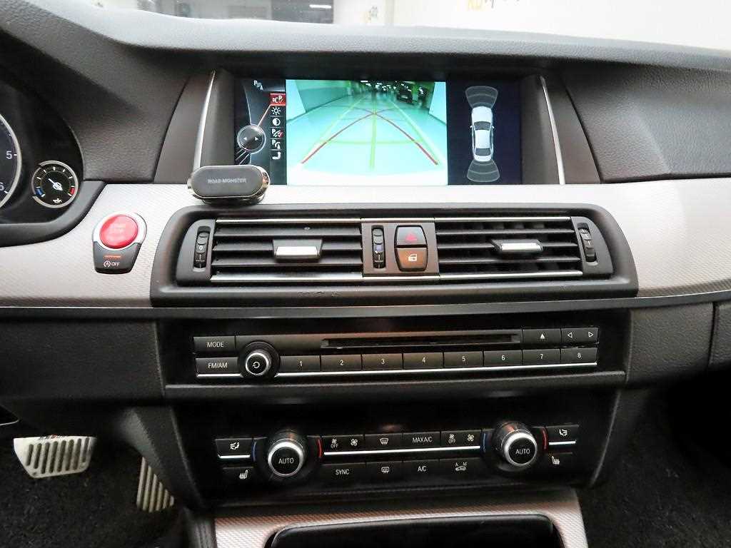 BMW 5 Series - Vista 9