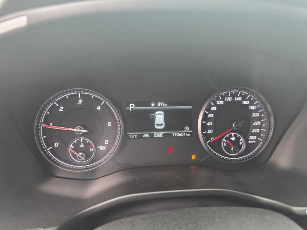 HYUNDAI Santa Fe - Vista 9