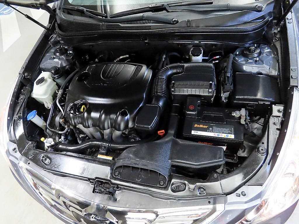 HYUNDAI Sonata 2011 Gris - Importación desde Corea - HF Imports Iquique - Foto 18