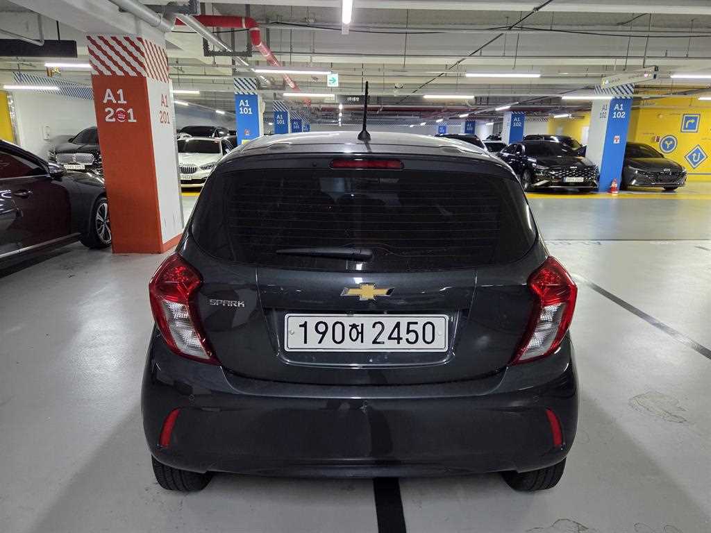 Chevrolet Spark - Vista 3