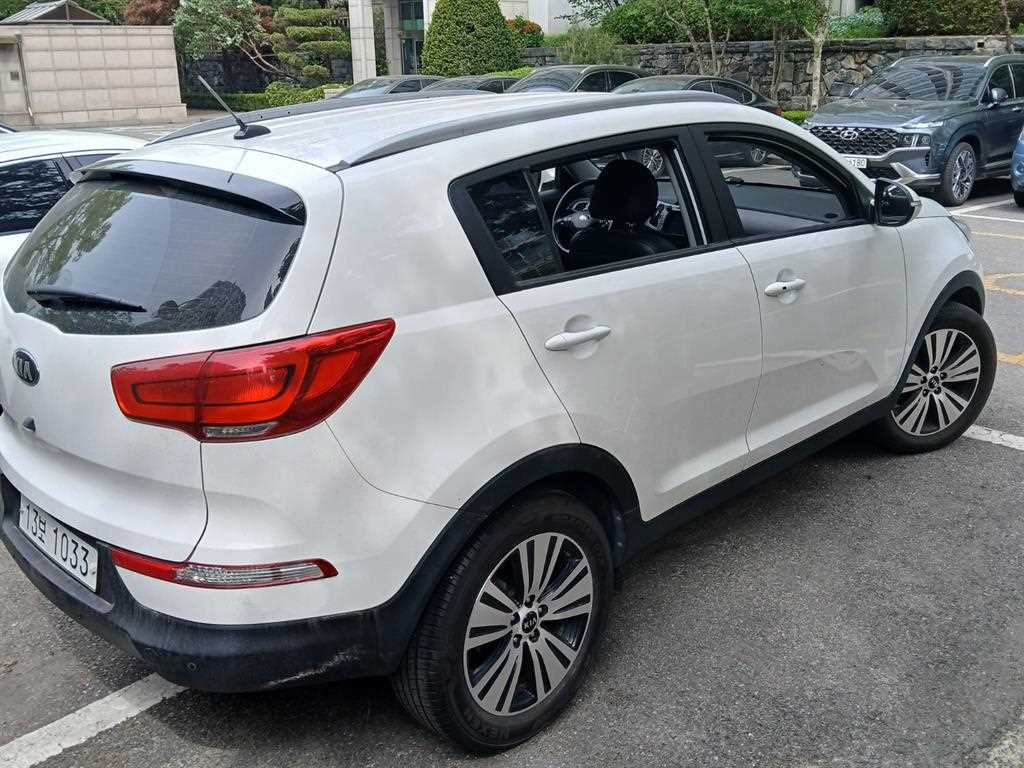KIA Sportage - Vista 3