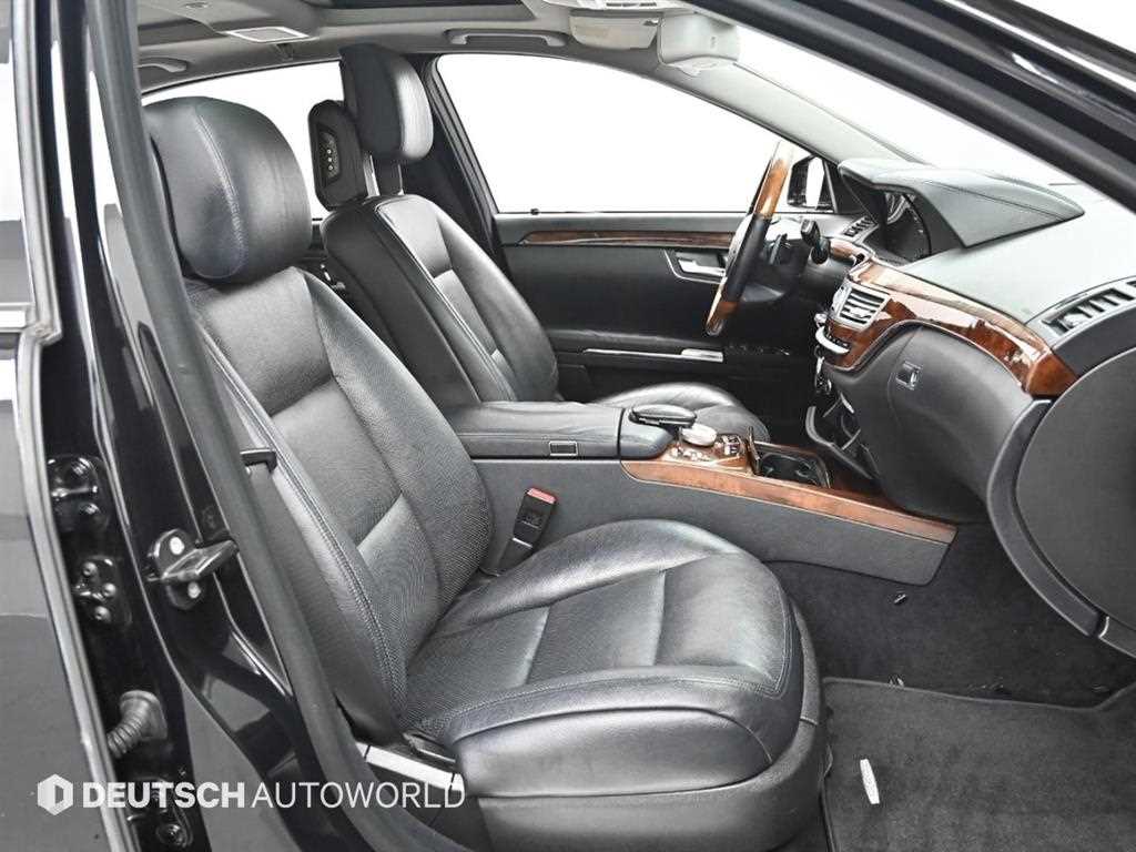 Mercedes Benz S Class - Vista 10