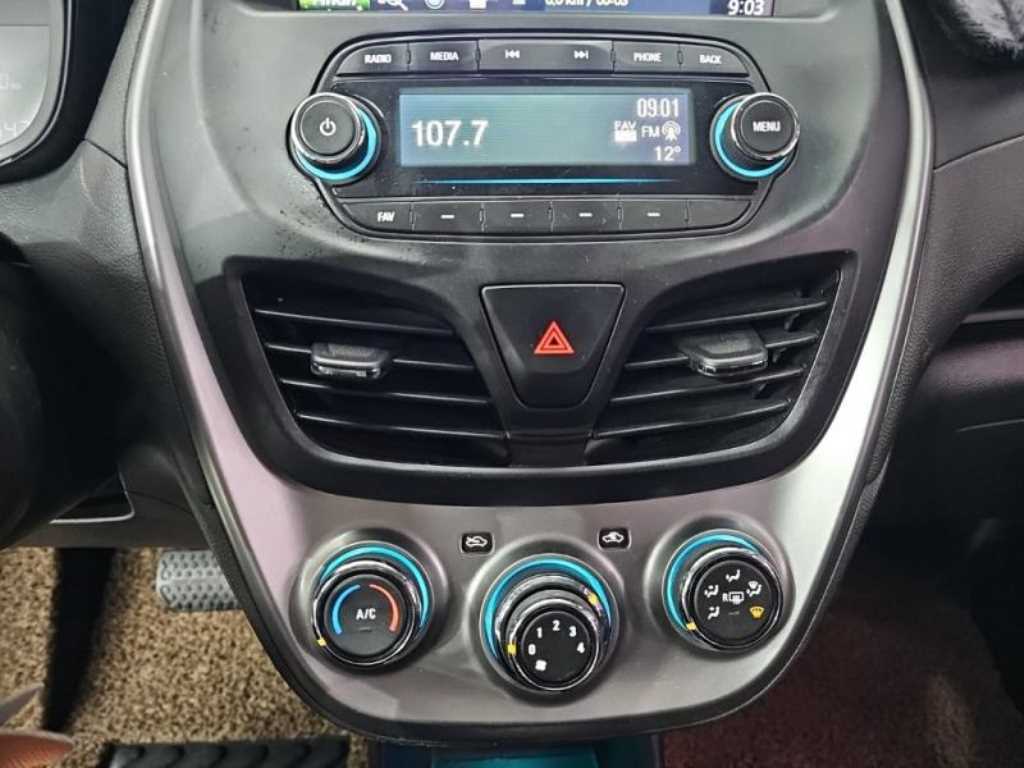 Chevrolet Spark - Vista 10