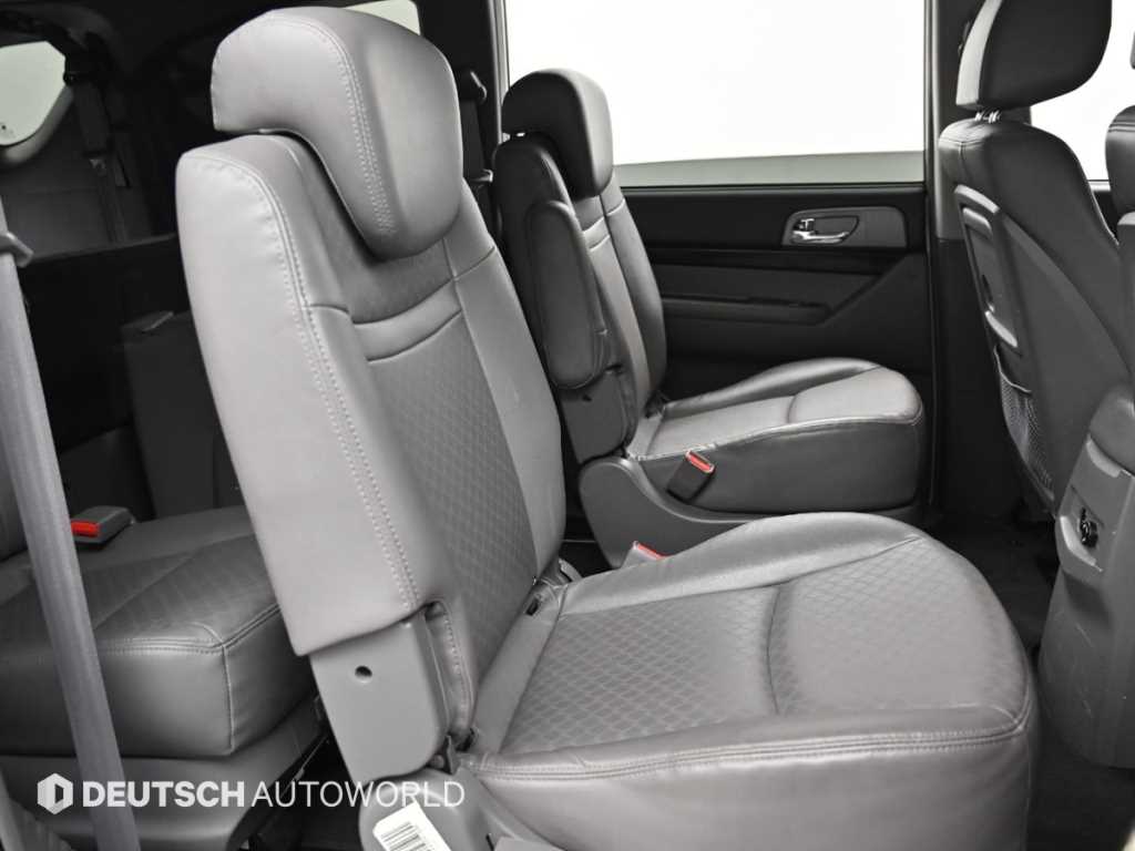 Ssangyong Korando - Vista 12