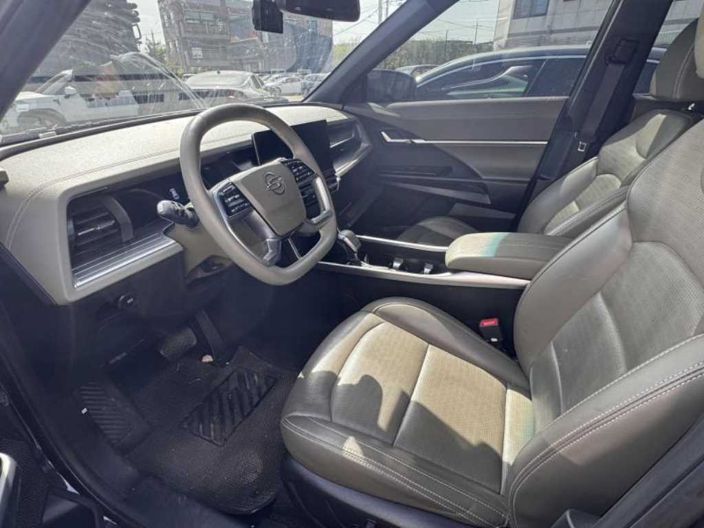 Ssangyong Torres - Vista 9