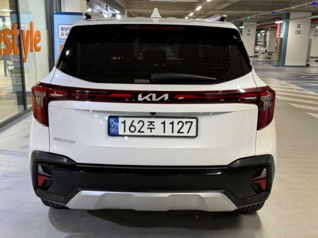 KIA Seltos - Vista 5