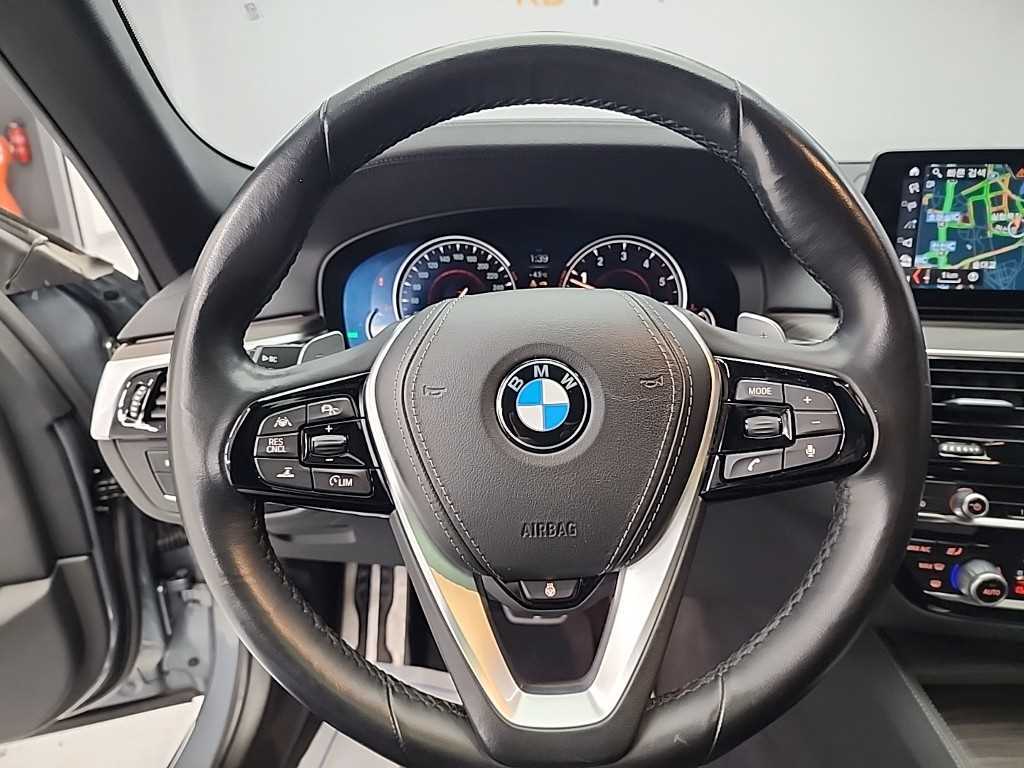 BMW 5 Series - Vista 9