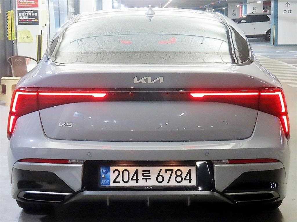 KIA K5 - Vista 5