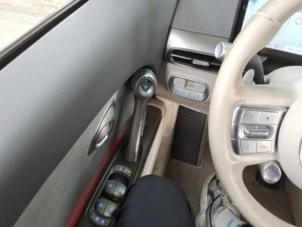 Genesis GV60 - Vista 3