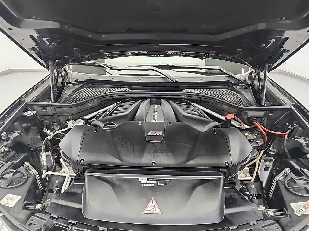BMW X5M - Vista 5