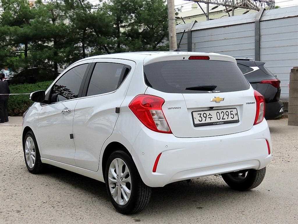 Chevrolet Spark - Vista 3