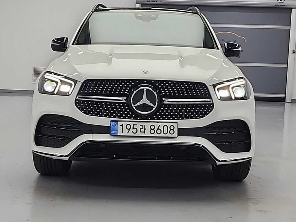 Mercedes Benz GLE Class - Vista 2
