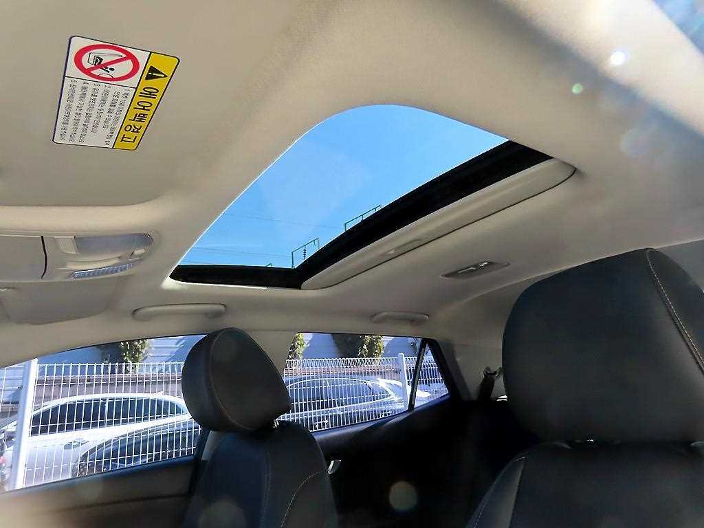 KIA Stonic - Vista 9