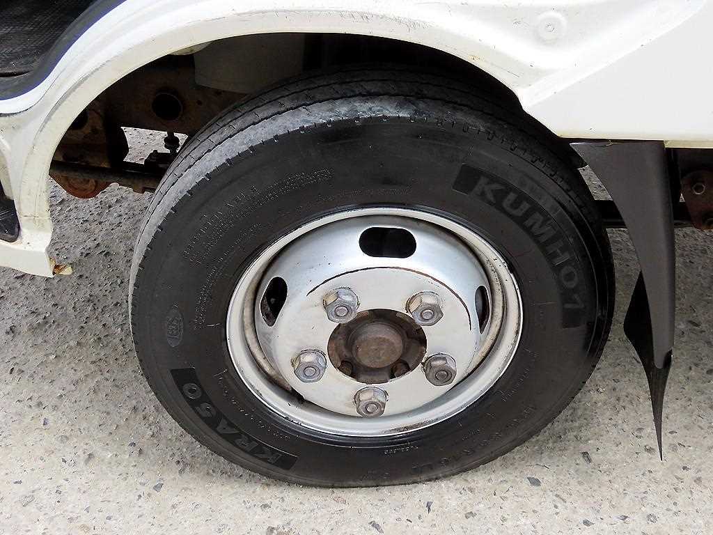 Small Truck Complaint (rip-off) 2015 Blanco - Importación desde Corea - HF Imports Iquique - Foto 17