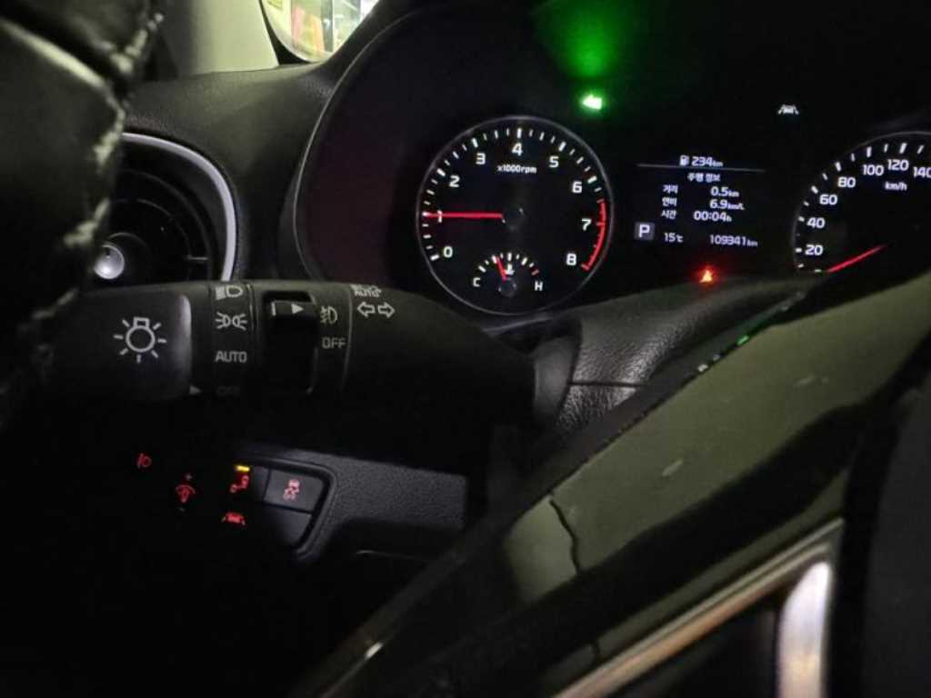 KIA K3 2019 Gris - Importación desde Corea - HF Imports Iquique - Foto 17