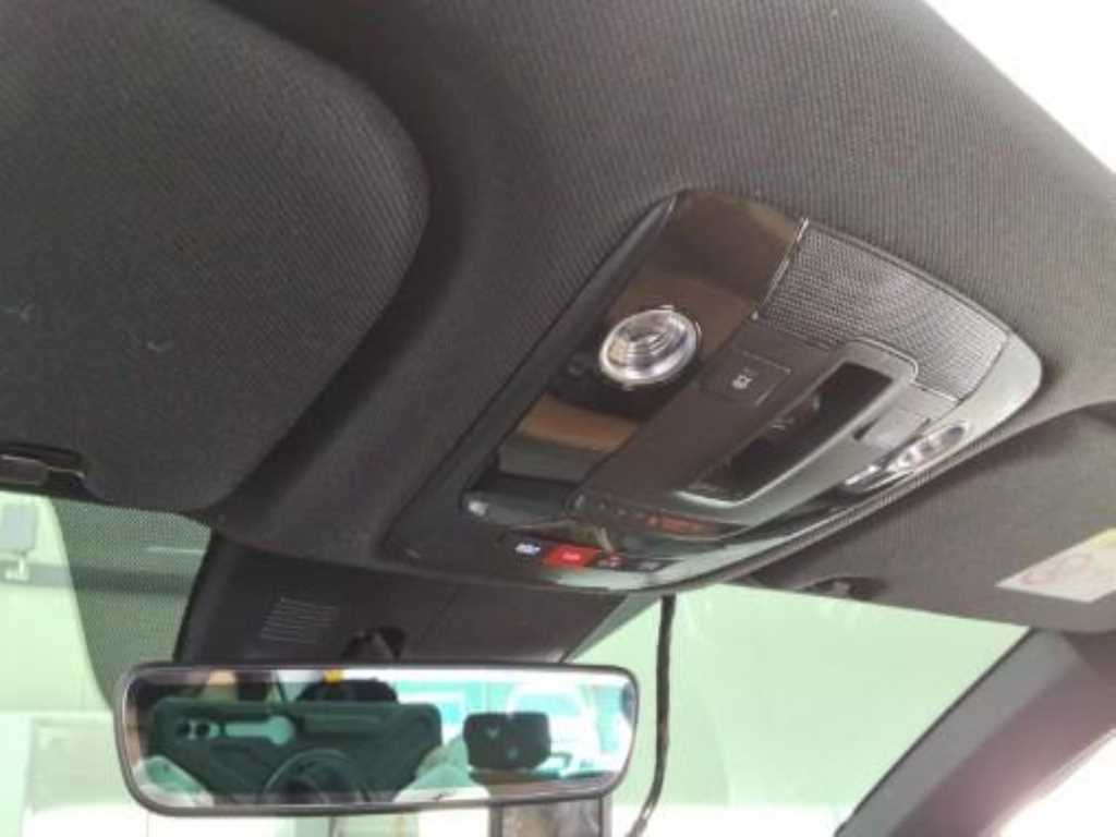 KIA Sorento - Vista 4